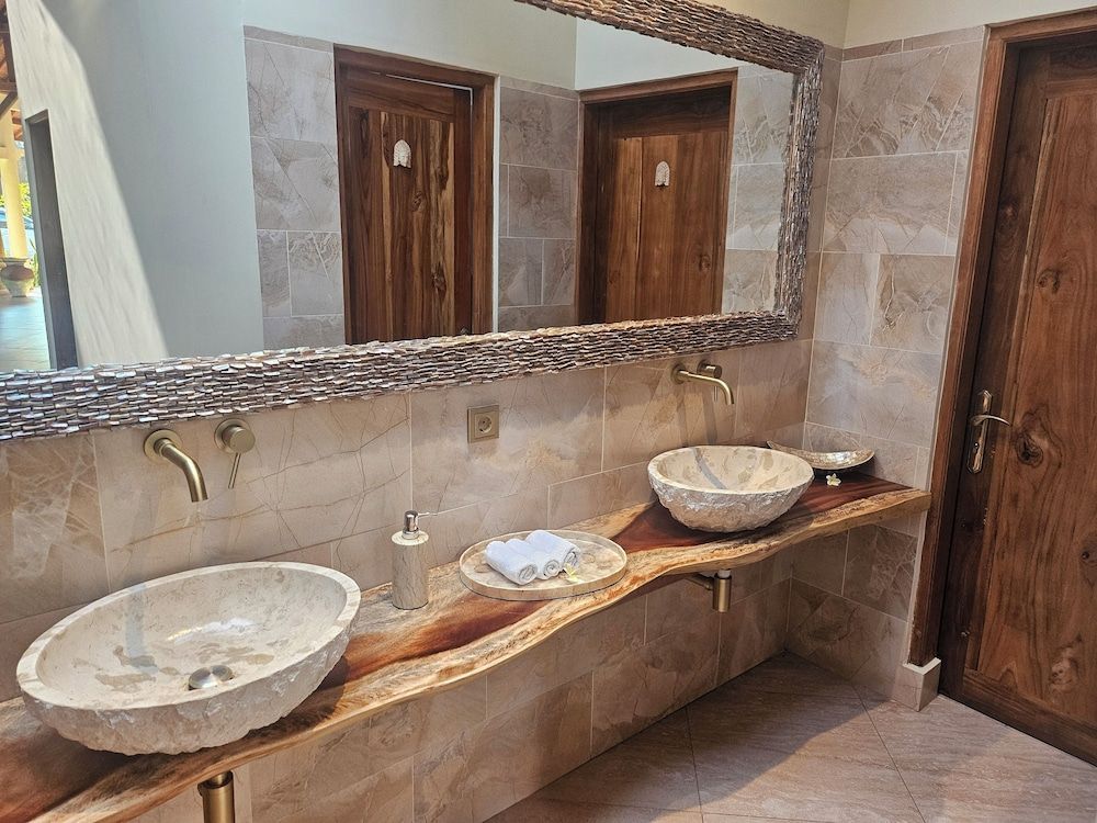 Puri Dajuma Beach Eco-Resort & Spa 2