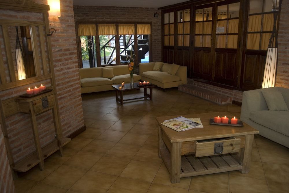 Australis Paradise 2