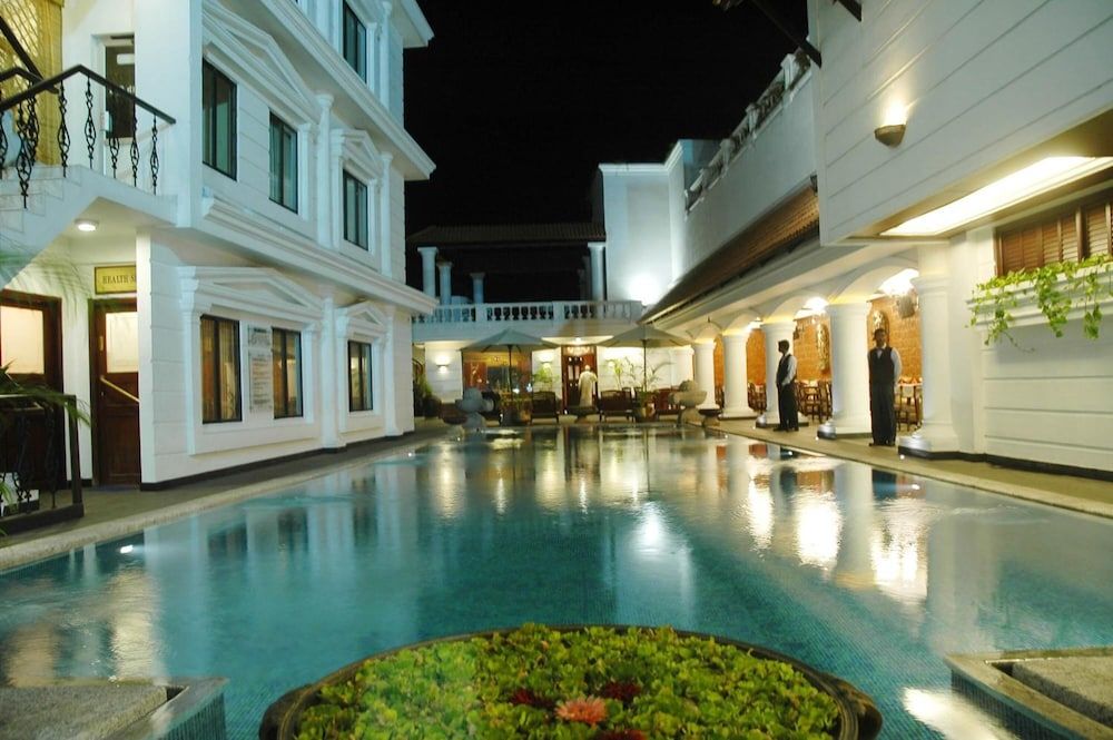 Anandha Inn Convention Centre and Suites 4 estrellas en Puducherry