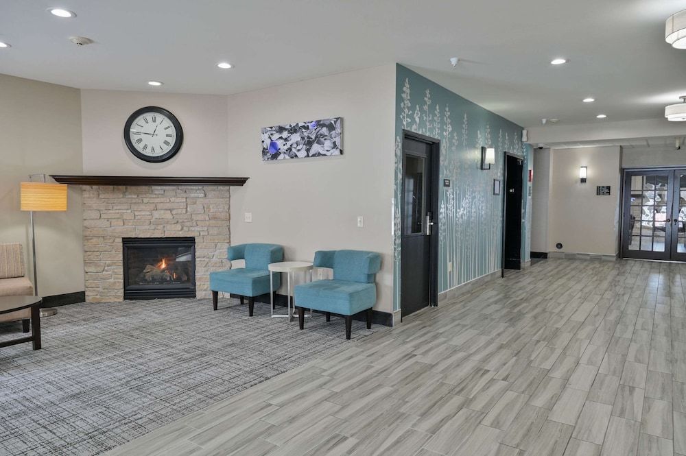 Sleep Inn & Suites Washington near Peoria 2