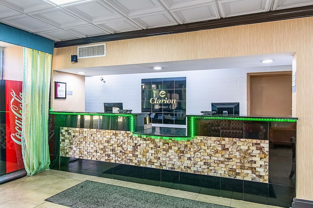 Clarion Inn Columbia Airport 2