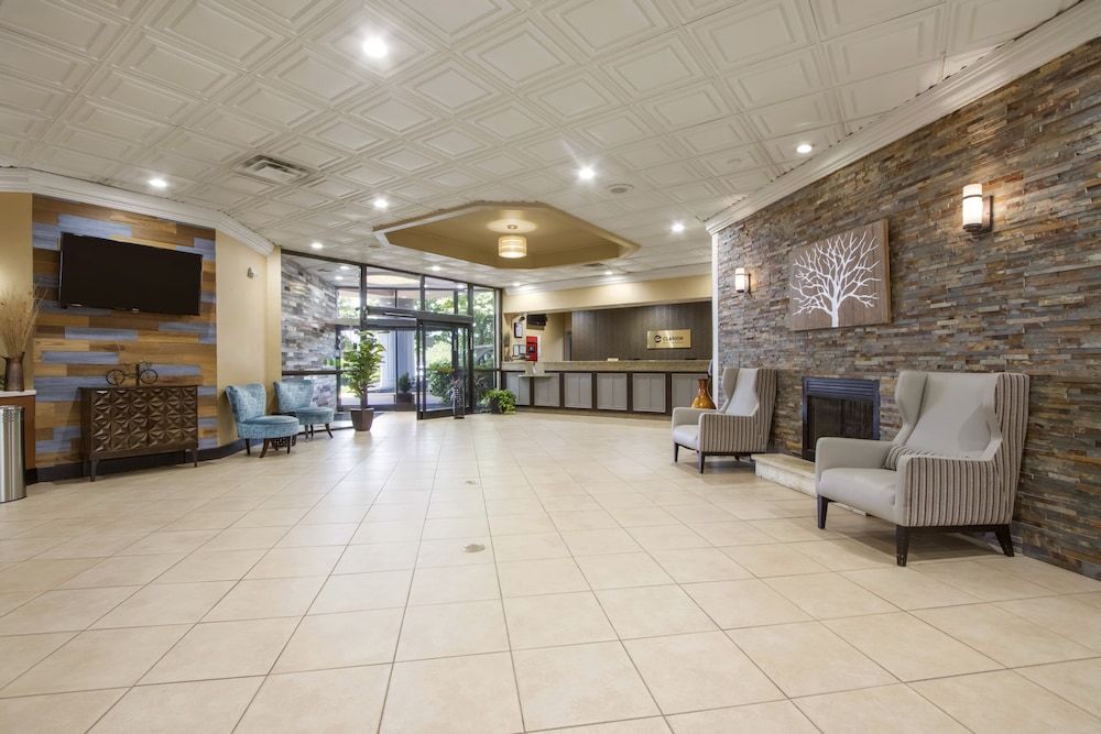 Clarion Inn Asheville Airport 2
