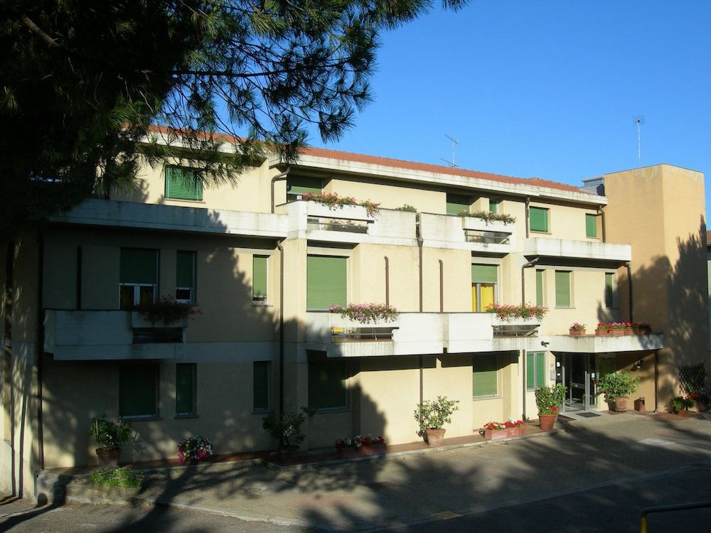 Hotel Primavera 1