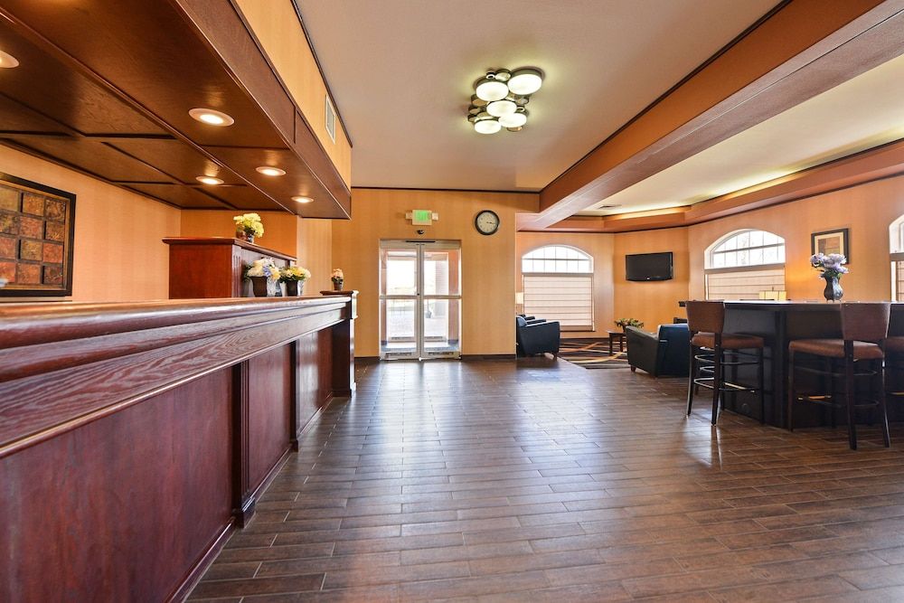 Best Western Plus Meridian 3
