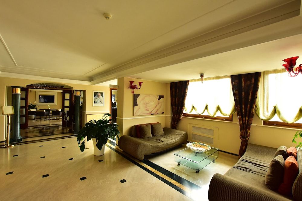 Palazzo Rosenthal Vesuview 2