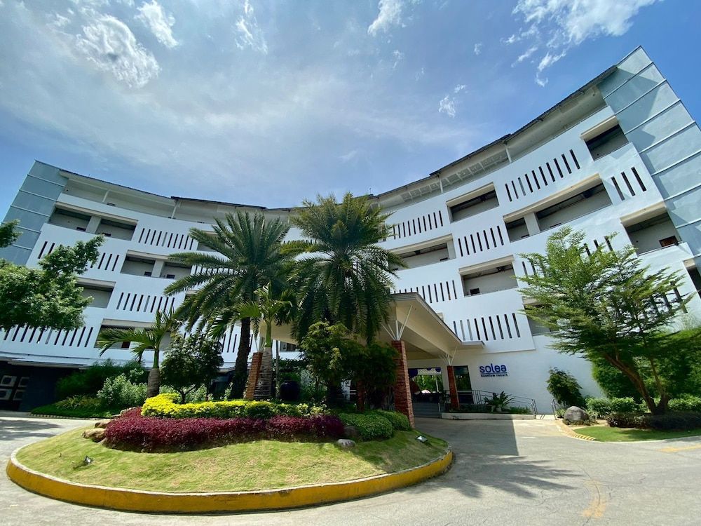 Solea Seaview Resort