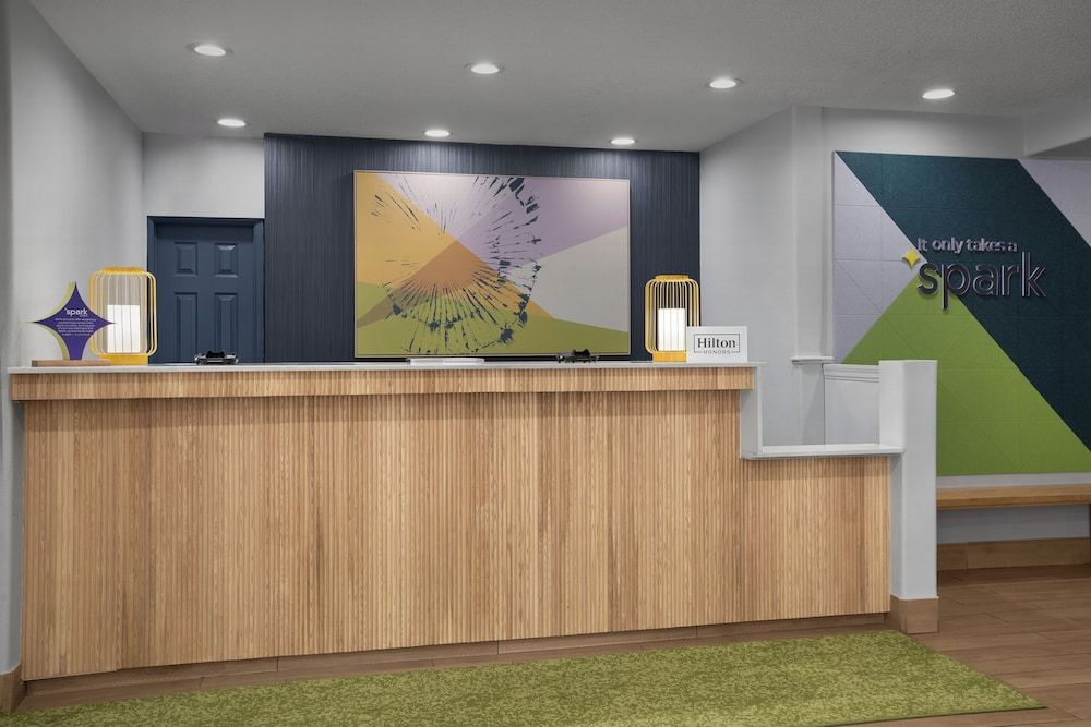 Spark by Hilton Lakewood Denver Southwest 2