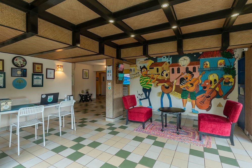 TreeHouse Blue Hotel & Serviced Apartments 2