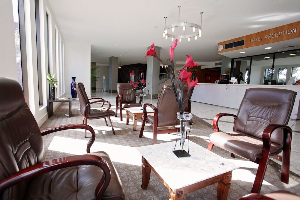 Golden Pebble Hotel 2