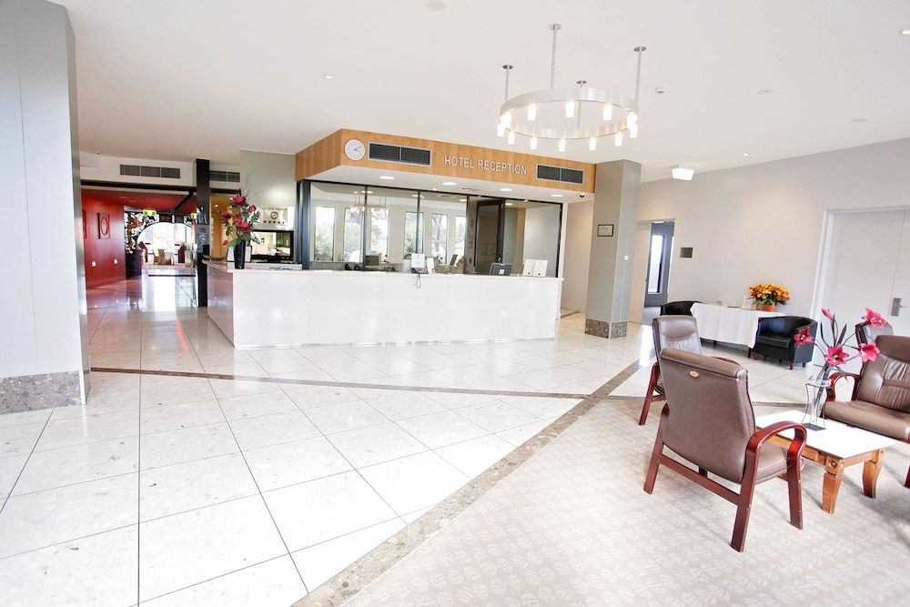 Golden Pebble Hotel 3