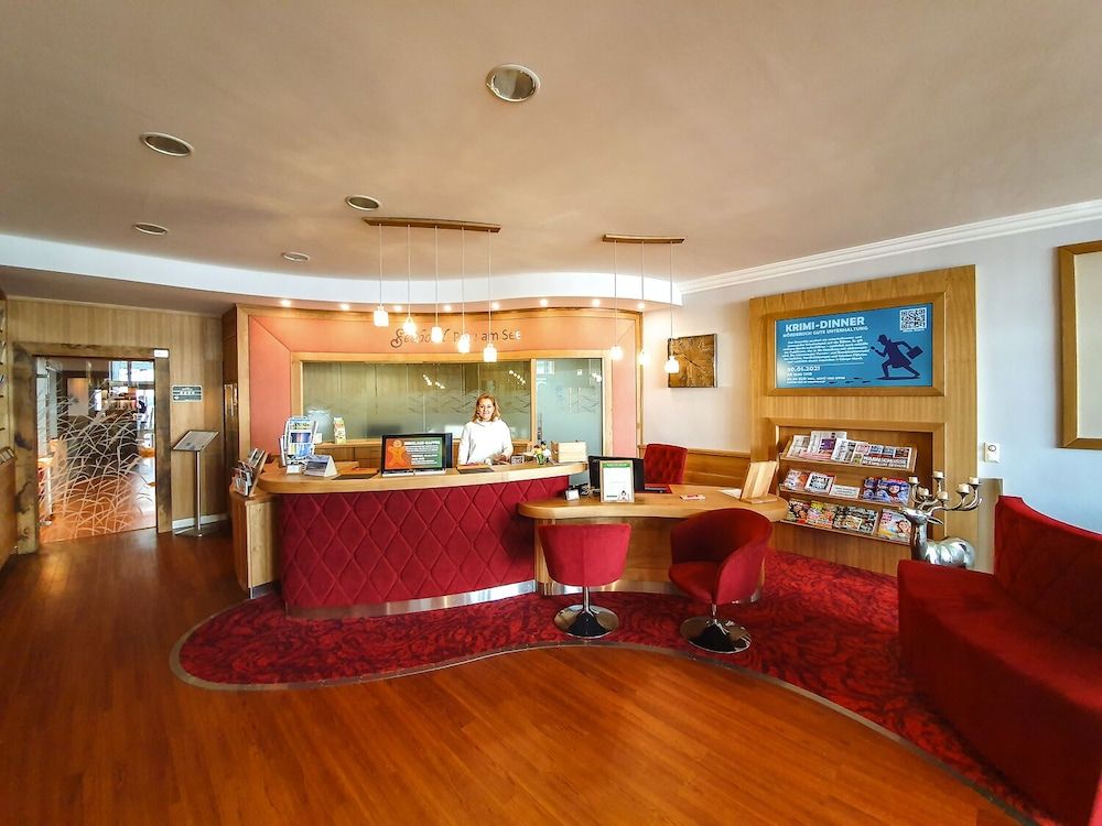 Seehotel Plau Am See 3