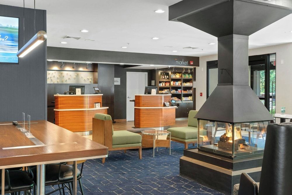 Courtyard by Marriott Burlington Williston 3