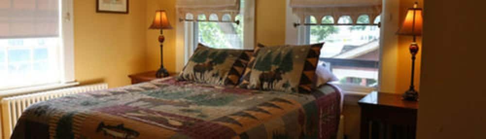 Wildcat Inn & Tavern 2