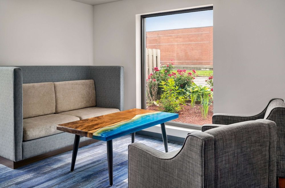 La Quinta Inn by Wyndham Columbus Airport Area 3