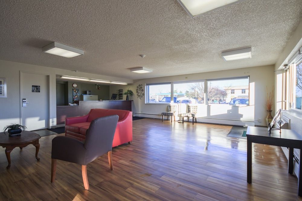 HomeTowne Studios by Red Roof Denver - Lakewood West 2 estrelas em Denver