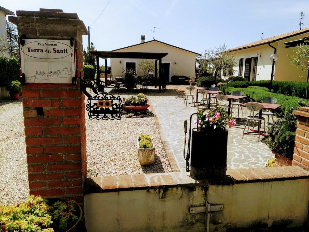 Terra dei Santi Country House 3