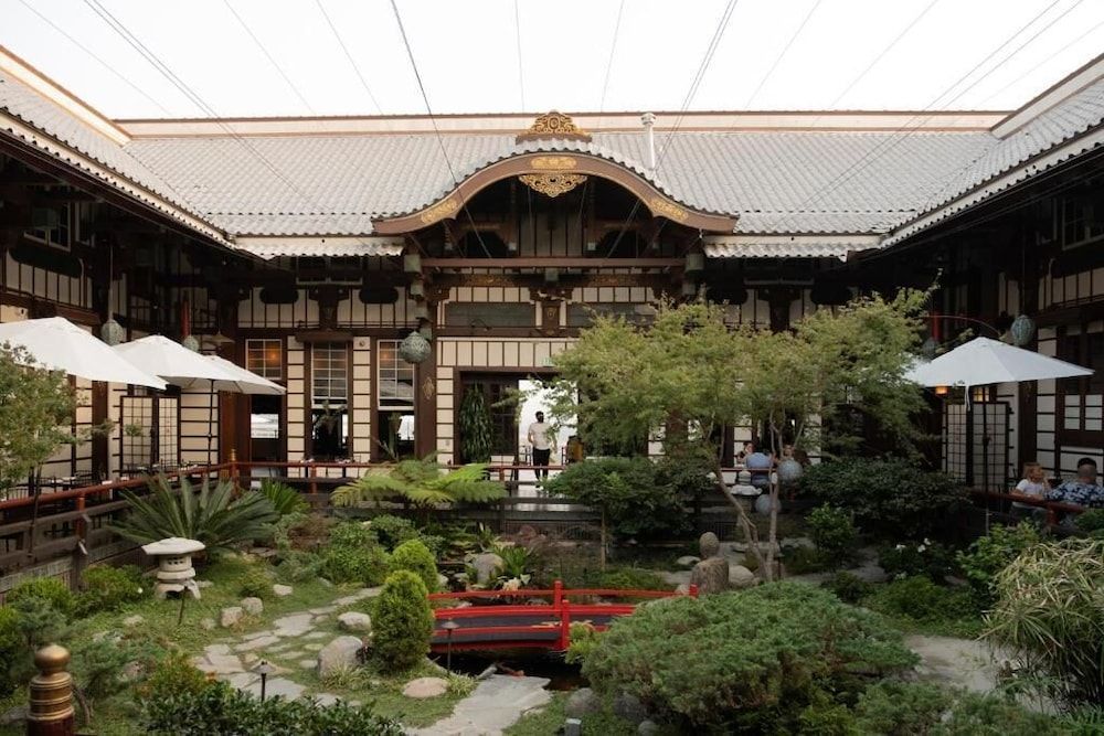 Hollywood Hills Hotel 3 estrelas em Commerce