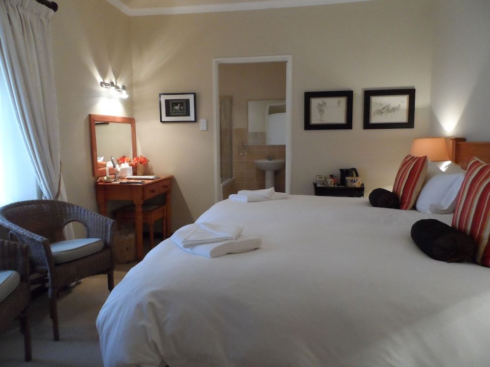 Porcupine Ridge Guest House 2