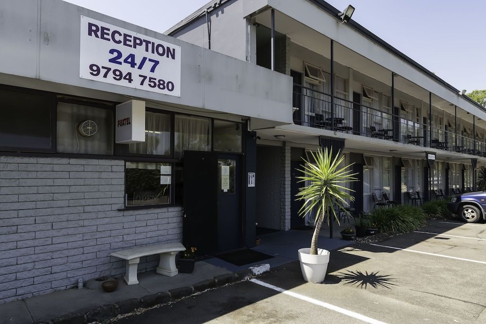 The Prince Mark Motor Inn 3