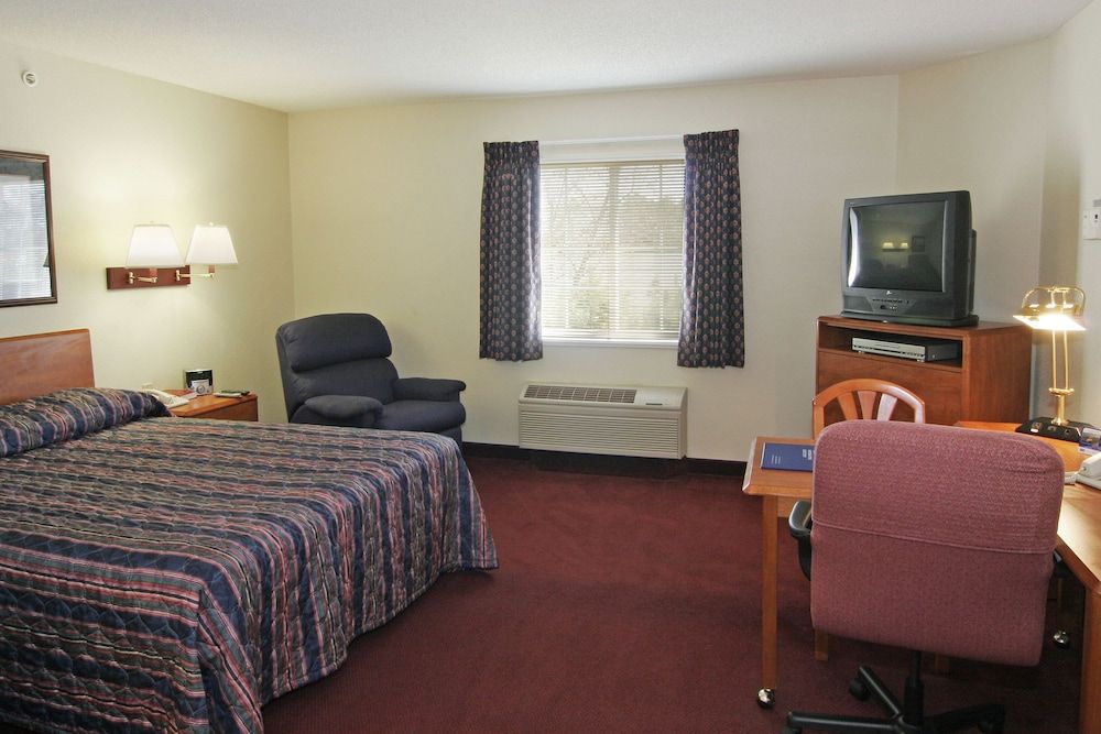 Candlewood Suites Newport News/Yorktown by IHG 3