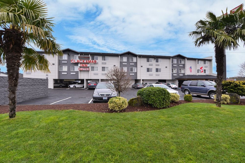 Clackamas Inn & Suites 3 estrellas en Portland