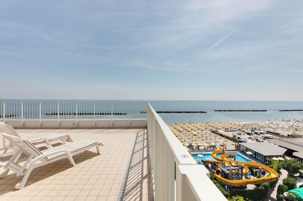 Residence Hotel Amalfi 3 estrelas em Lido di Savio