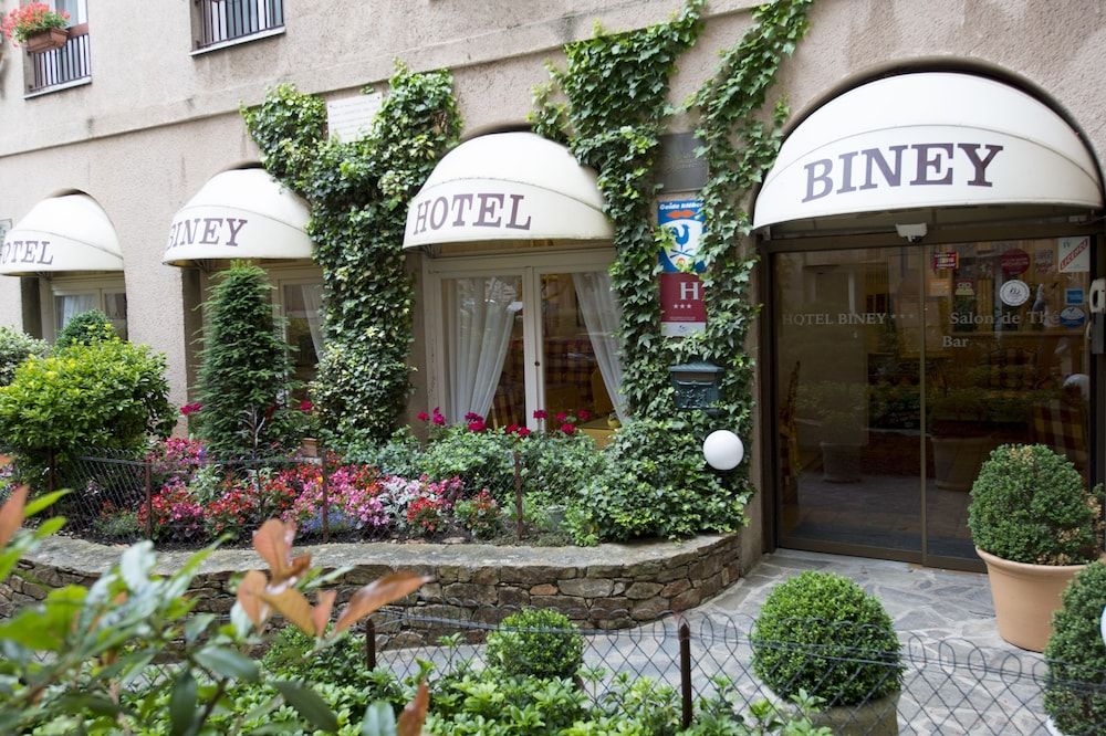 Hotel Biney 3 estrelas em Rodez