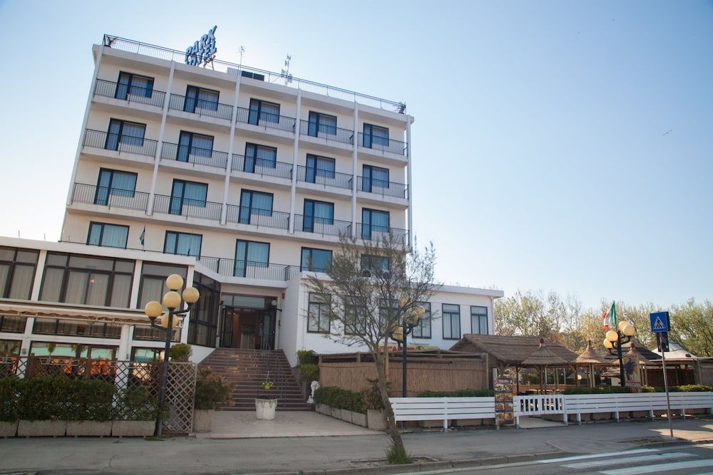 Hotel Park 3 estrelas em Sottomarina