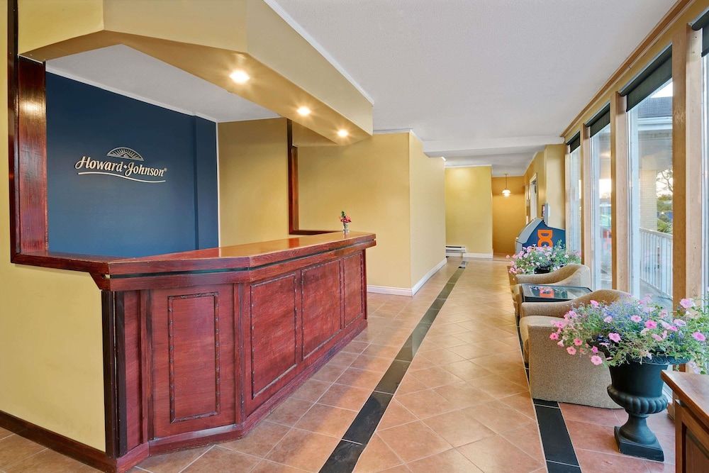 Howard Johnson by Wyndham Lindsay 2
