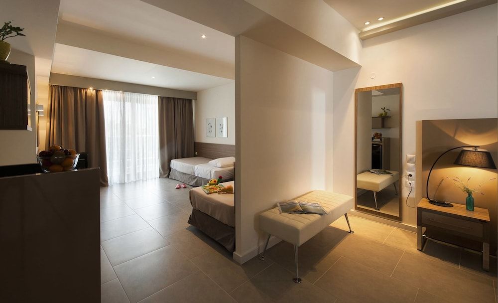 Ostria Sea Side Hotel 3