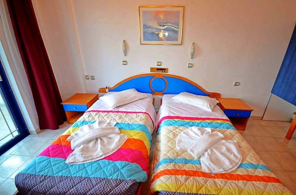 Nitsas Hotel Apartments 3