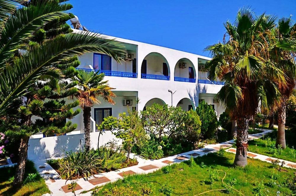 Nitsas Hotel Apartments