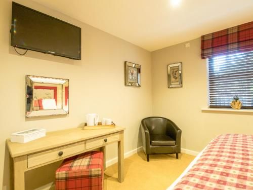 The World's End - Northampton 3