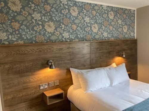 Blue Bell Lodge Hotel 2
