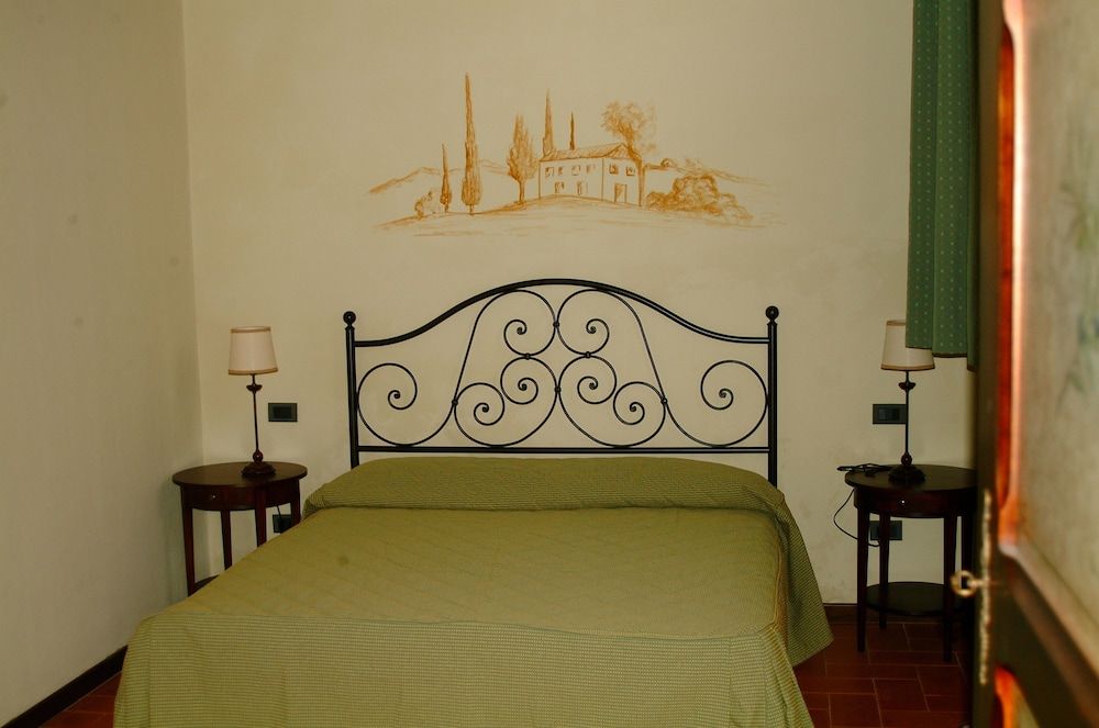 Agriturismo Antico Borgo Poggitazzi 3