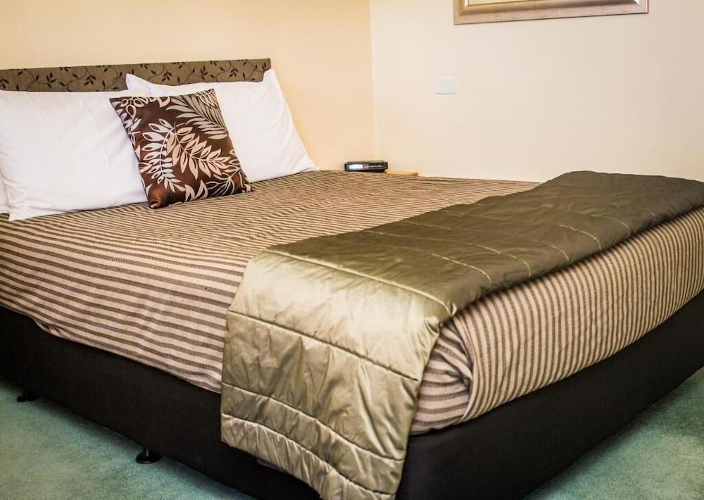 Bella Tuscany On Kennedy 2