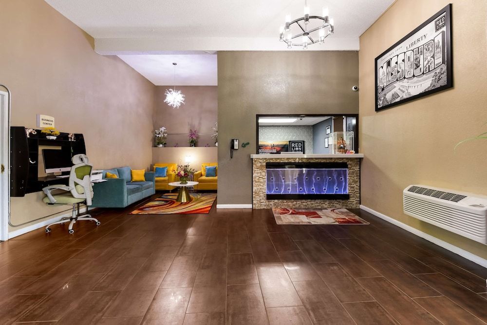 Baymont by Wyndham Liberty MO 3