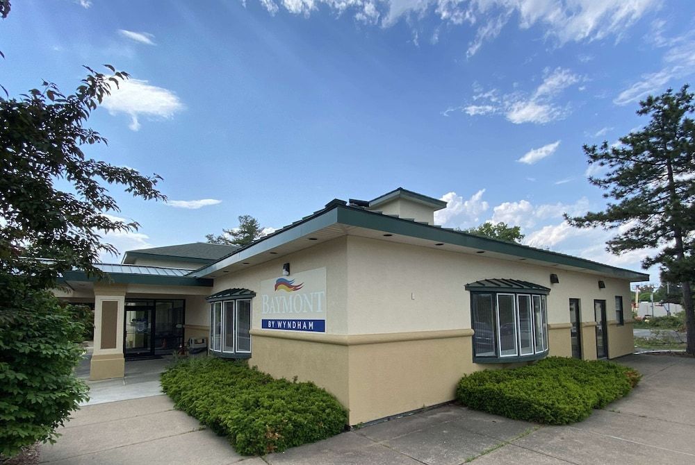 Baymont by Wyndham Latham Albany Airport 3 stelle a Albany