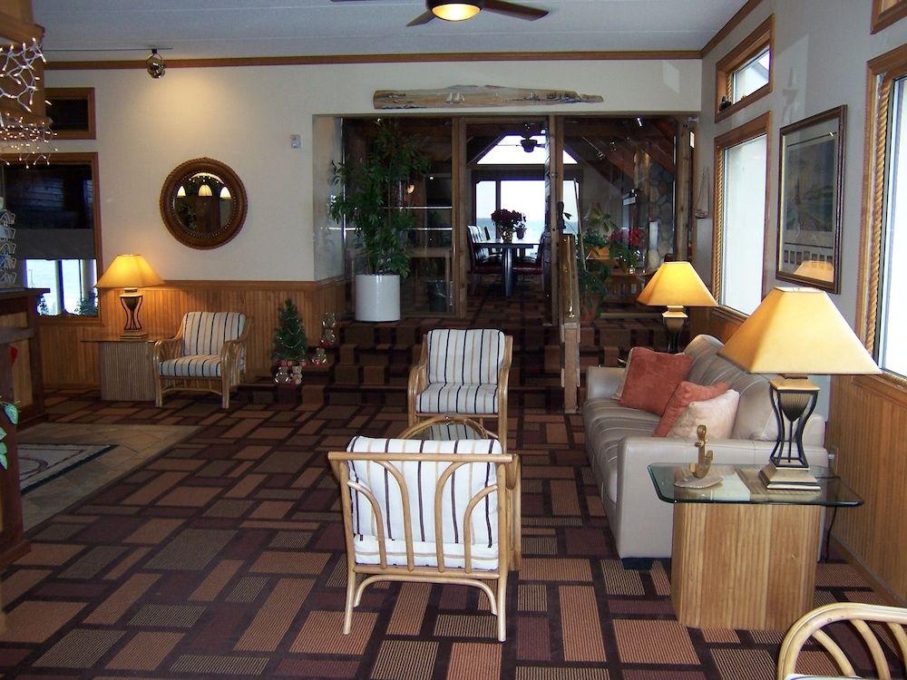 Pinestead Reef Resort 3