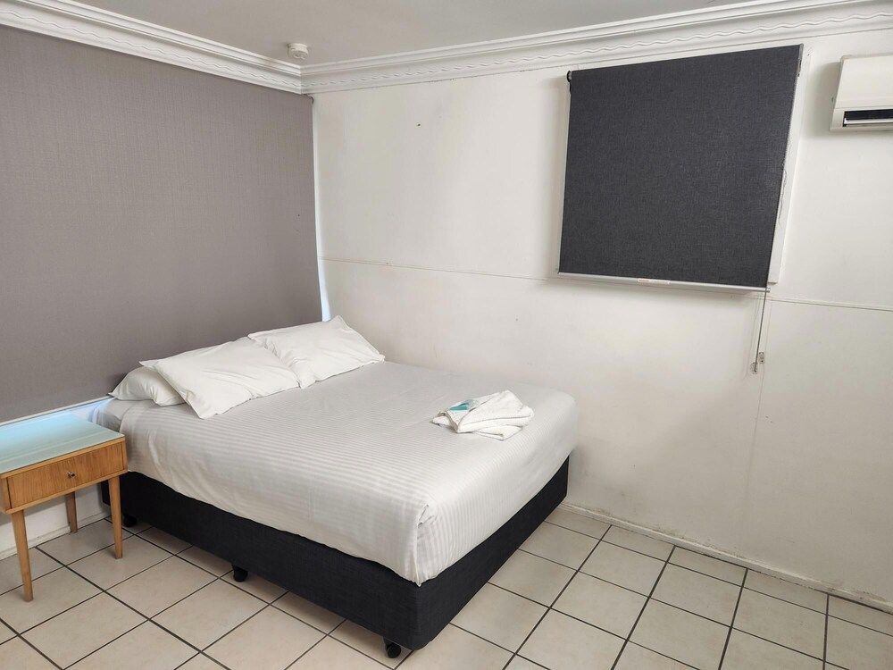 Glenwood Tourist Park & Motel 2