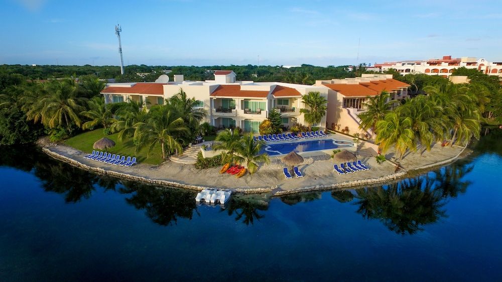Aventuras Club Lagoon 1