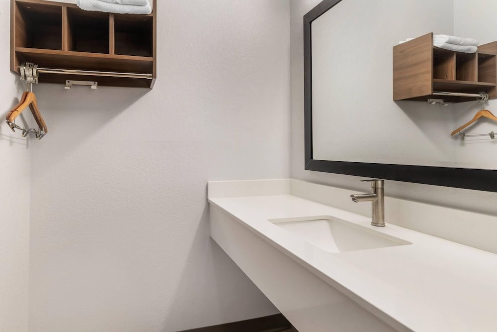 Quality Inn Madison - Huntsville 3