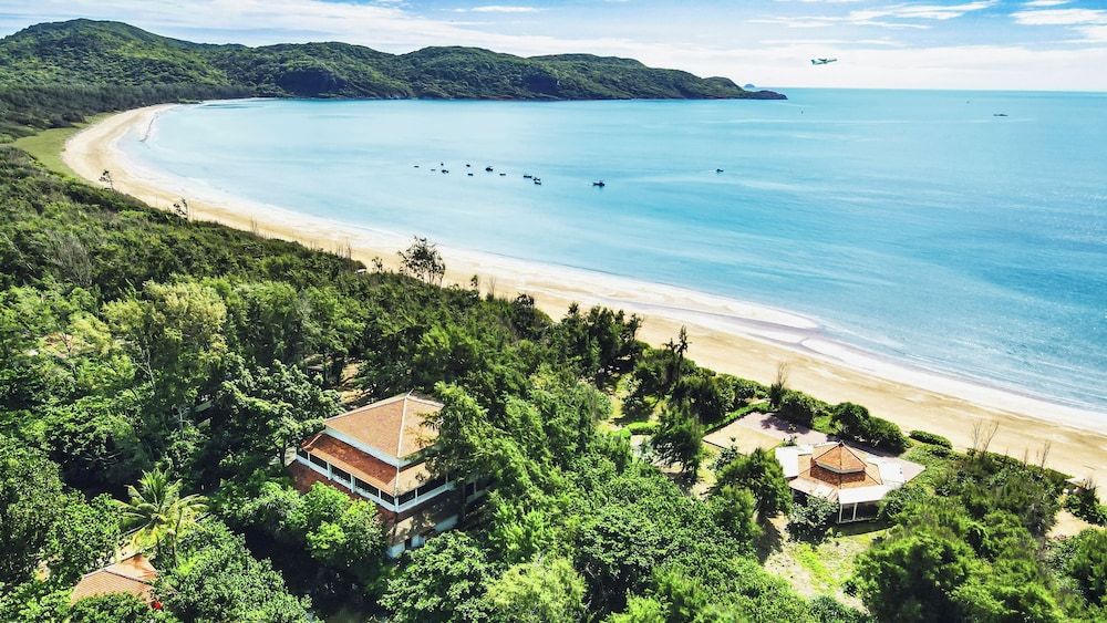 Poulo Condor Boutique Resort and Spa