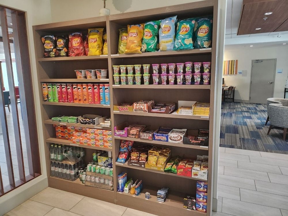 Holiday Inn Express & Suites Terrace by IHG 3