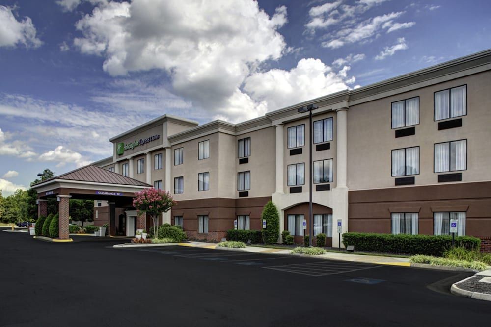 Holiday Inn Express Hotel & Suites Richmond North Ashland by IHG 3 estrellas en Richmond