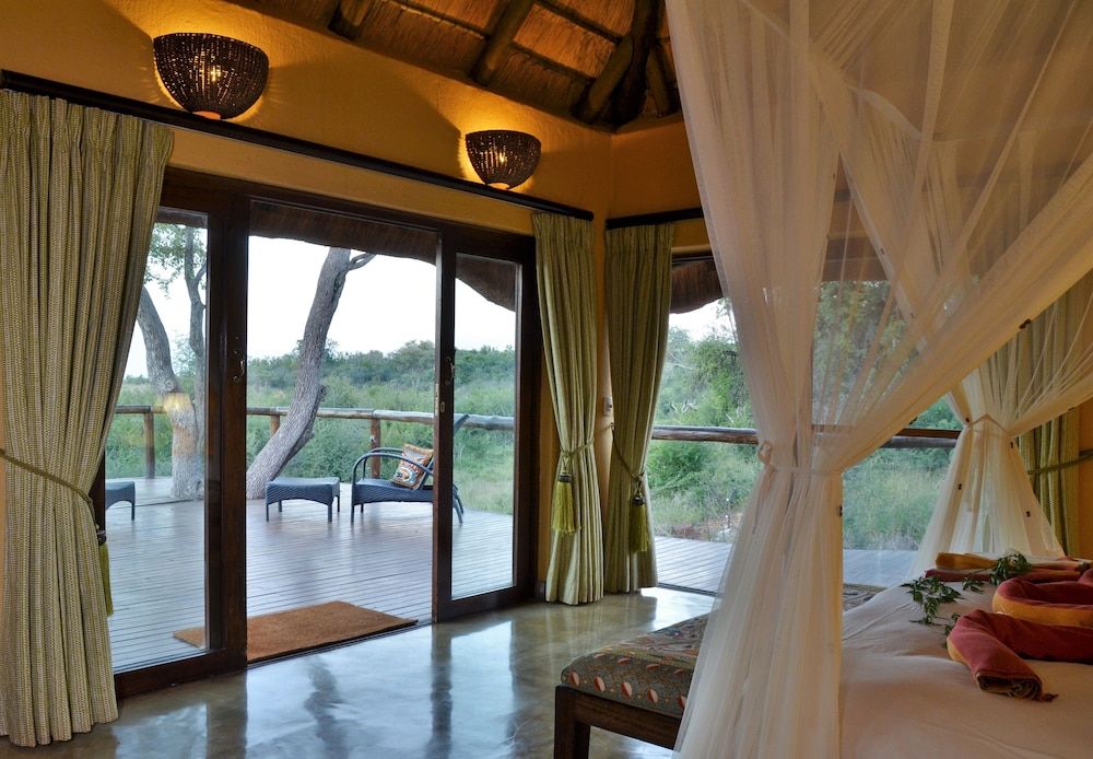Motswiri Private Safari Lodge 3