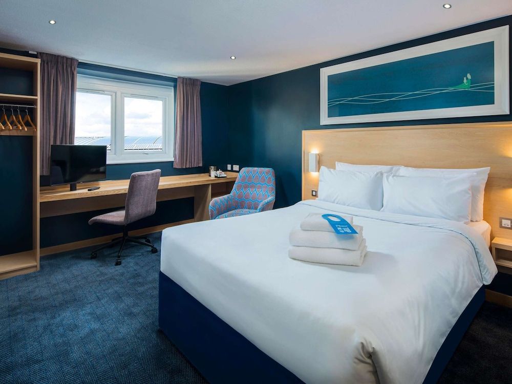 Travelodge Aberdeen Airport 3