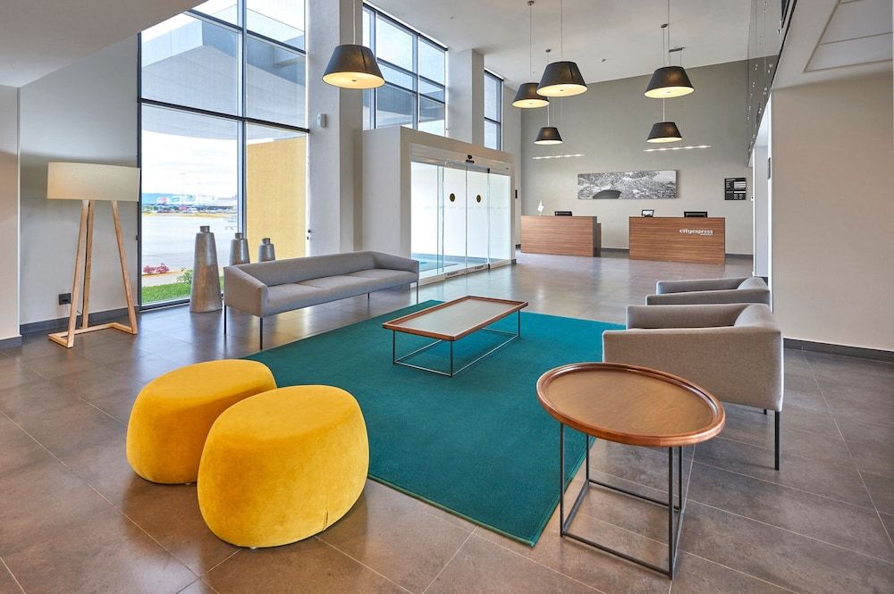 City Express by Marriott Comitan 2