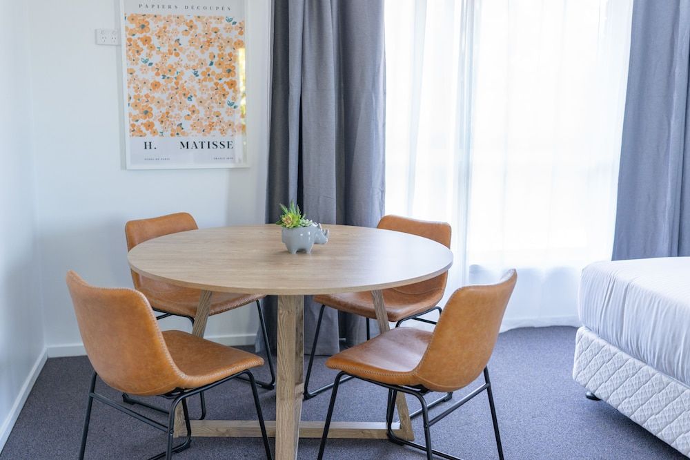 Gosford Palms Motor Inn 3