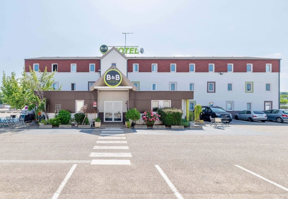 B&B HOTEL LYON St Bonnet Mi-Plaine 2 estrellas en Lyon